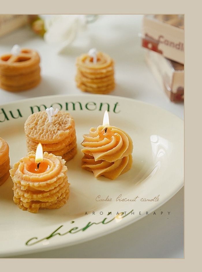 Тансаг үнэртэй лаа  