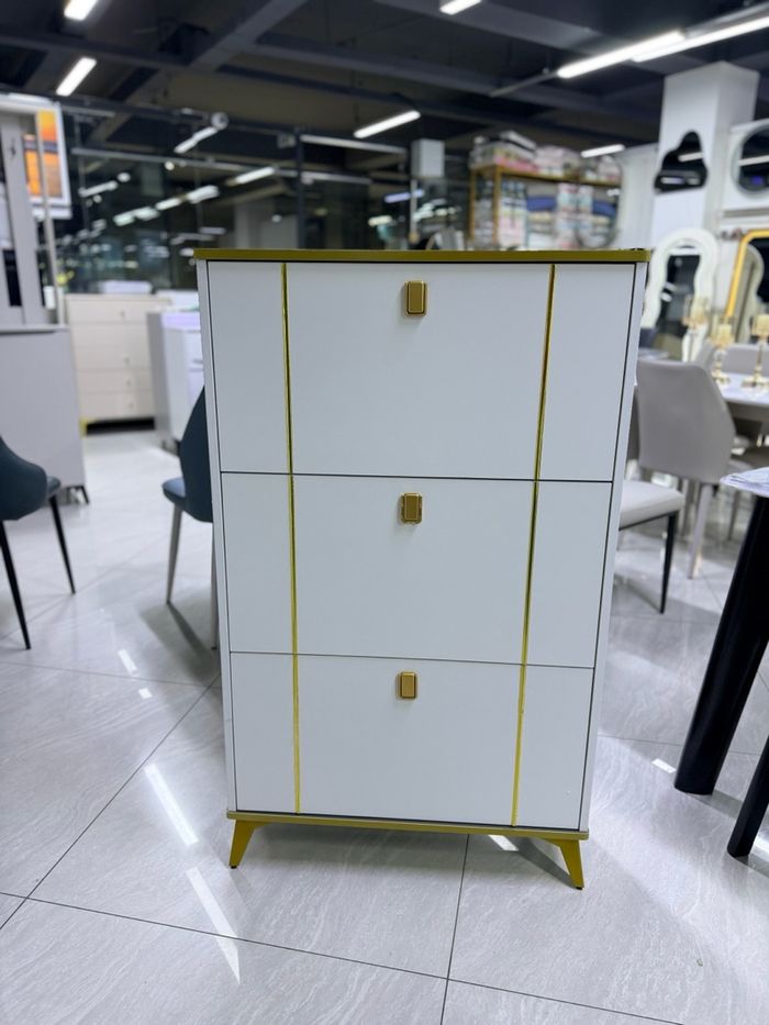 Минимал тавиур 