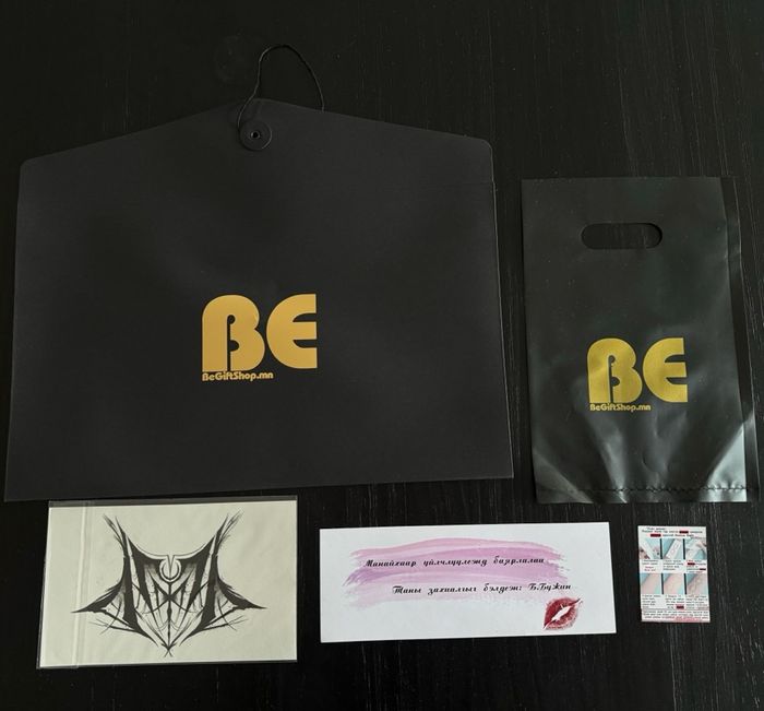 Эмэгтэй хүзүүний Усан шивээс