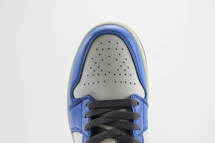 Vintage Accents Animate The Air Jordan 1 Low SE “Flight”