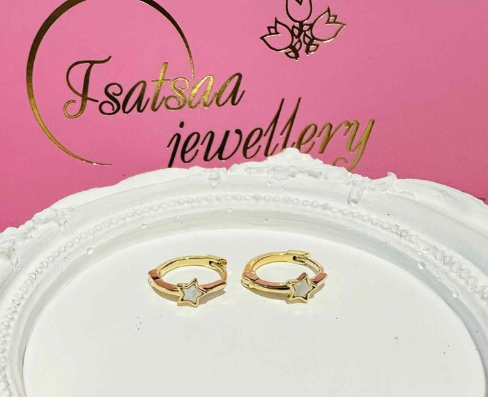 Одтой жижиг цагираган ээмэг