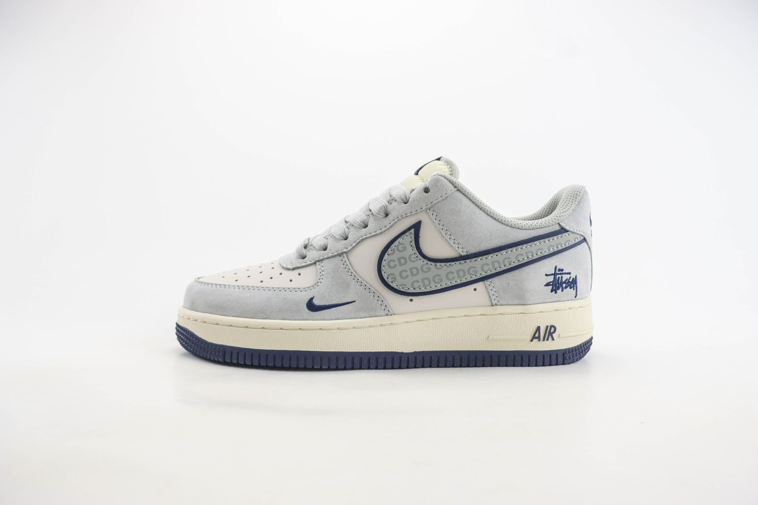 Nike Air Force 1 Low x Stussy 112
