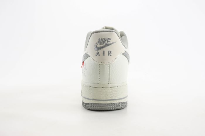  Nike Air Force 1 Low x supreme 37