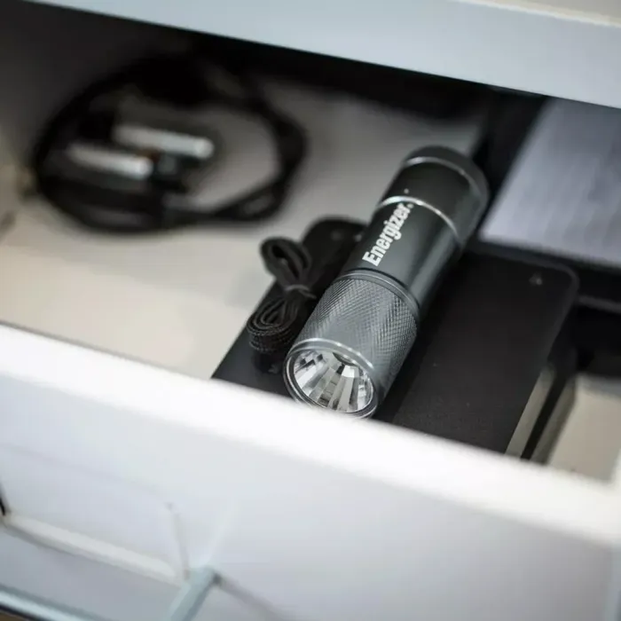 Energizer Metal Torch 50 Lumens (3AAA Not included)
