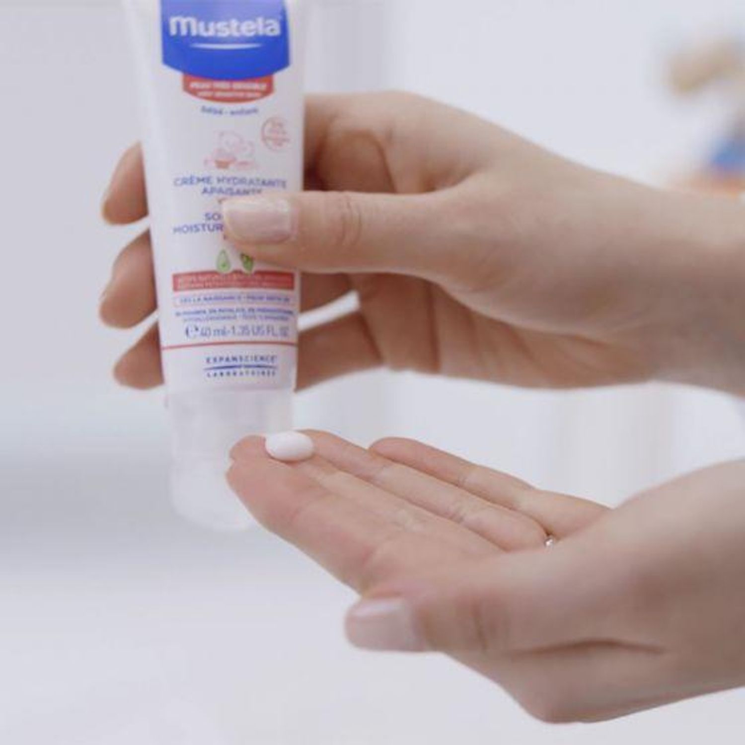 Тайвшруулж чийгшүүлэх нүүрний тос 40 мл \ Soothing moisturizing face ...