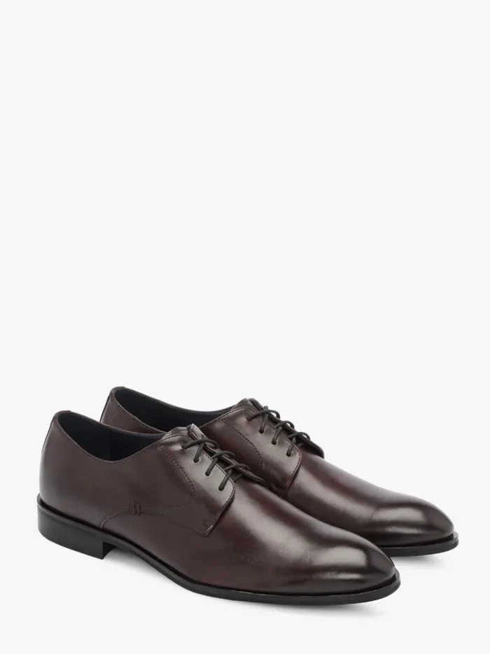 Burgundy men’s shoes