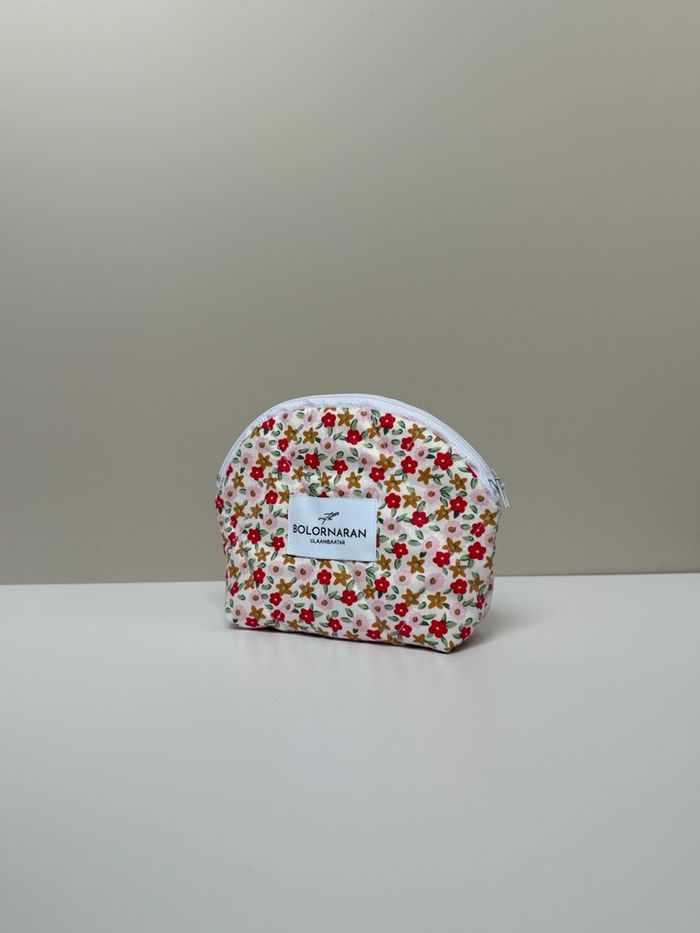 petite pouch with red flower