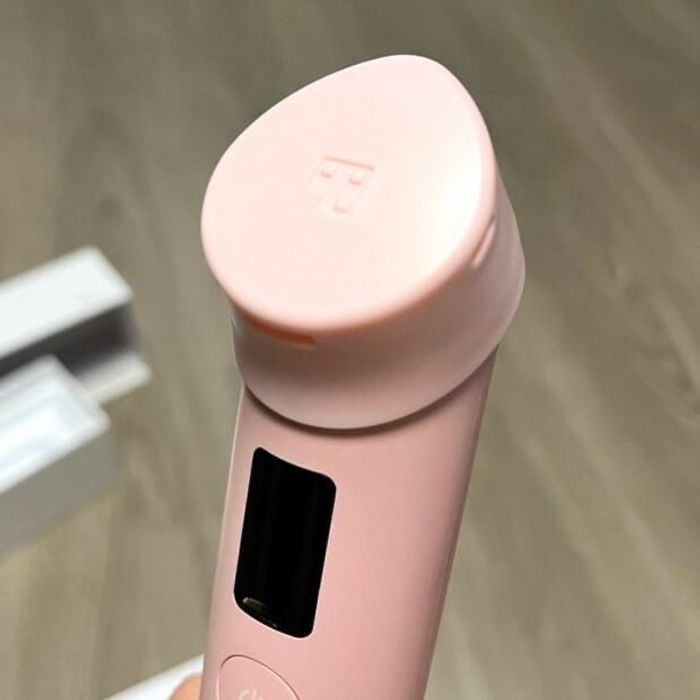 Age r booster pro pink head cap