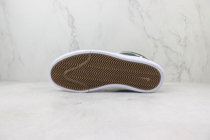 Nike SB React Leo Black White