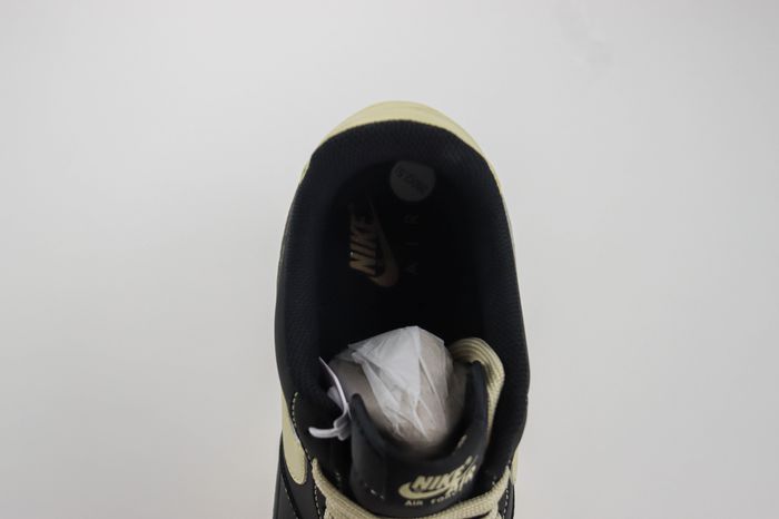 Air Force 1 07 Low Black Khaki