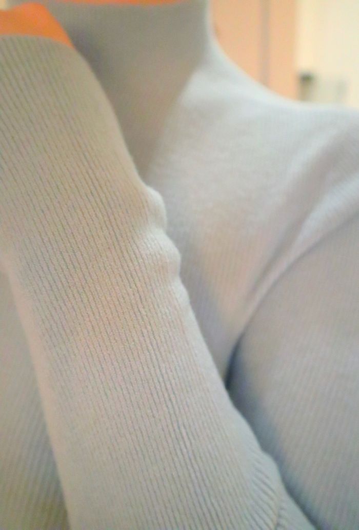 Бэлэн цэнхэр цамц