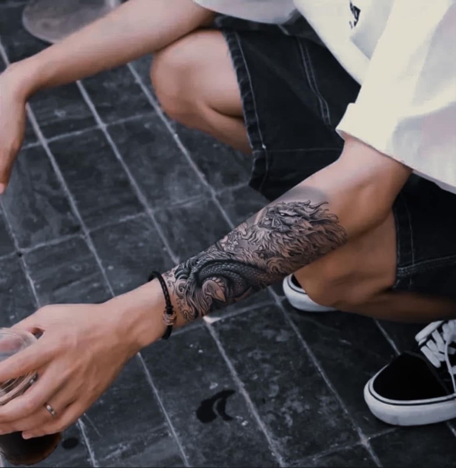 Golden Dragon Усан шивээс