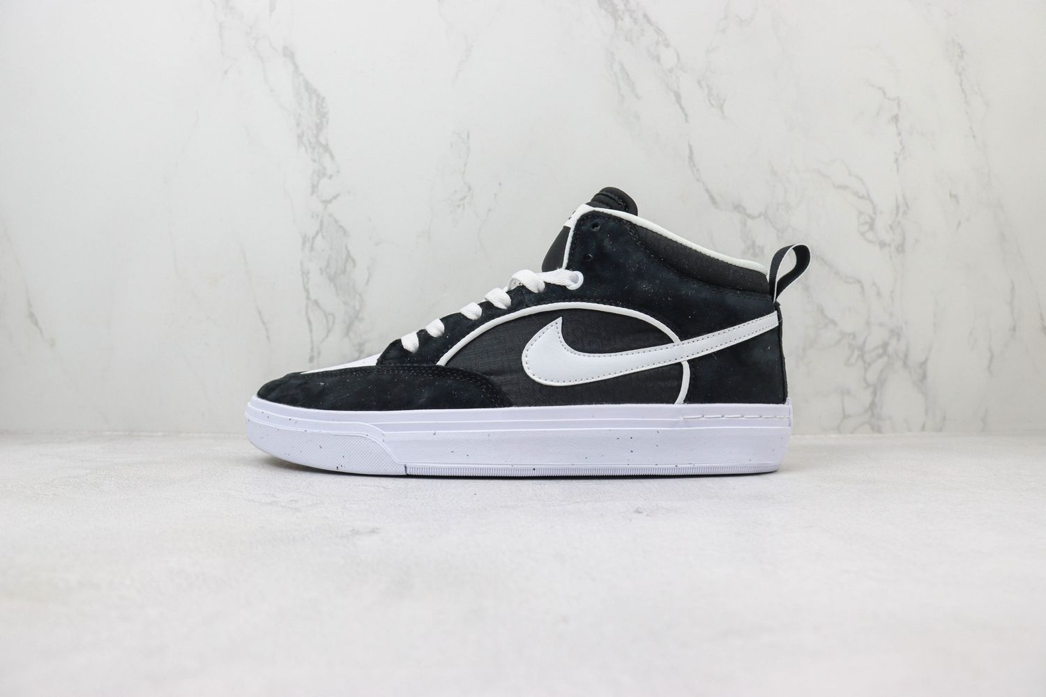 Nike SB React Leo Black White