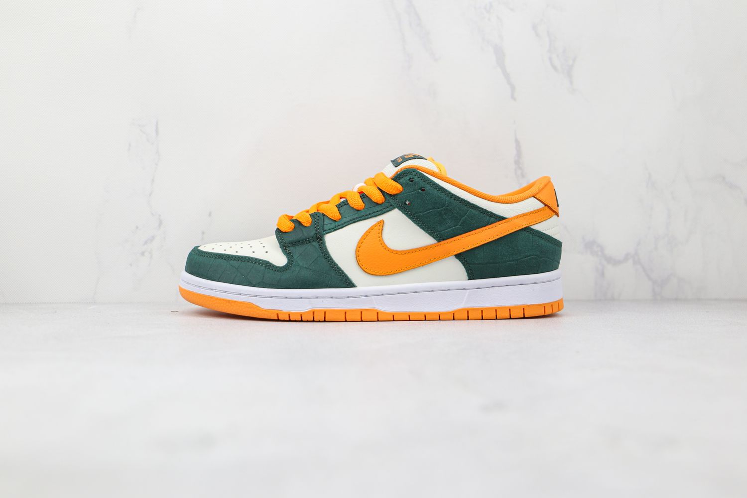 Nike SB Dunk Low Legion Pine Kumquat