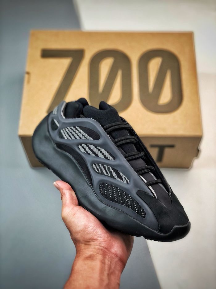 YEEZY 700 V3 "Alvah"