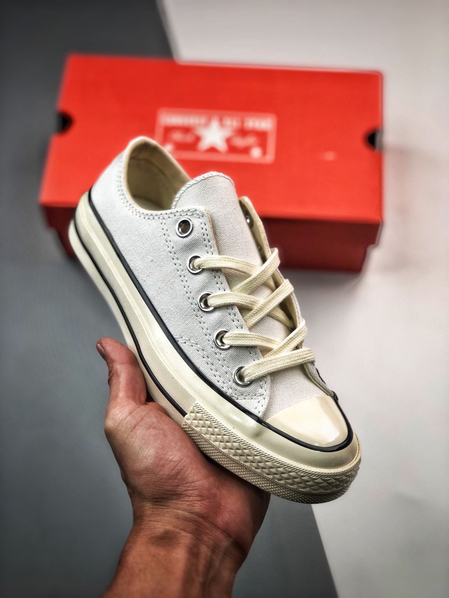 Converse Chuck Taylor Low “White”⚪️