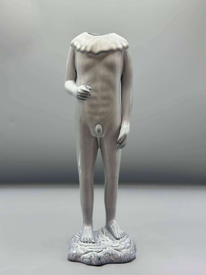 Vase, декор эрэгтэй