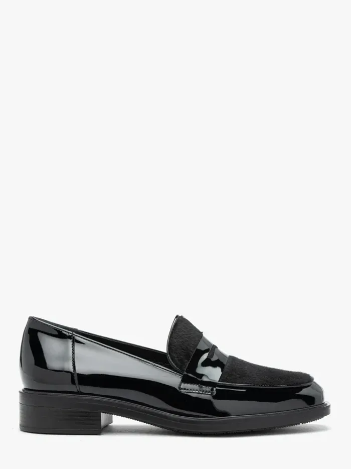 Black Women’s Loafers