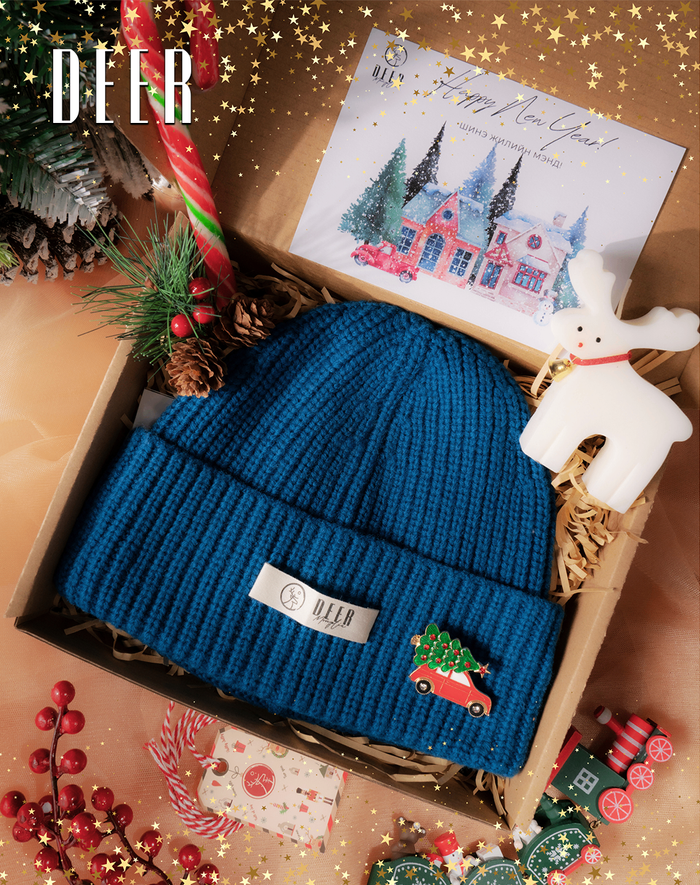 Малгайтай бэлгийн багц