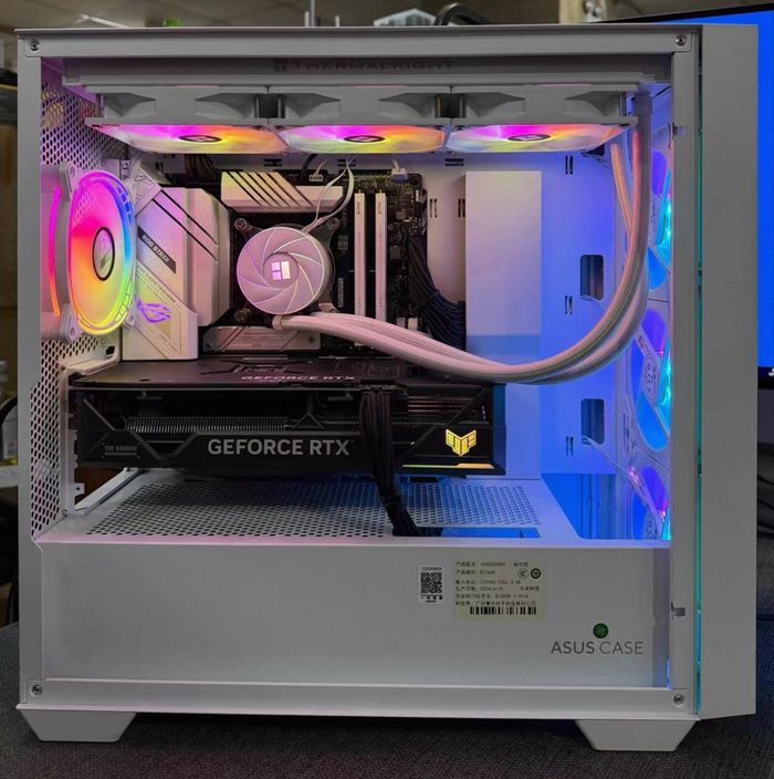 i7 14700KF/DDR5 32GB/RTX4070Ti/1TB/850W