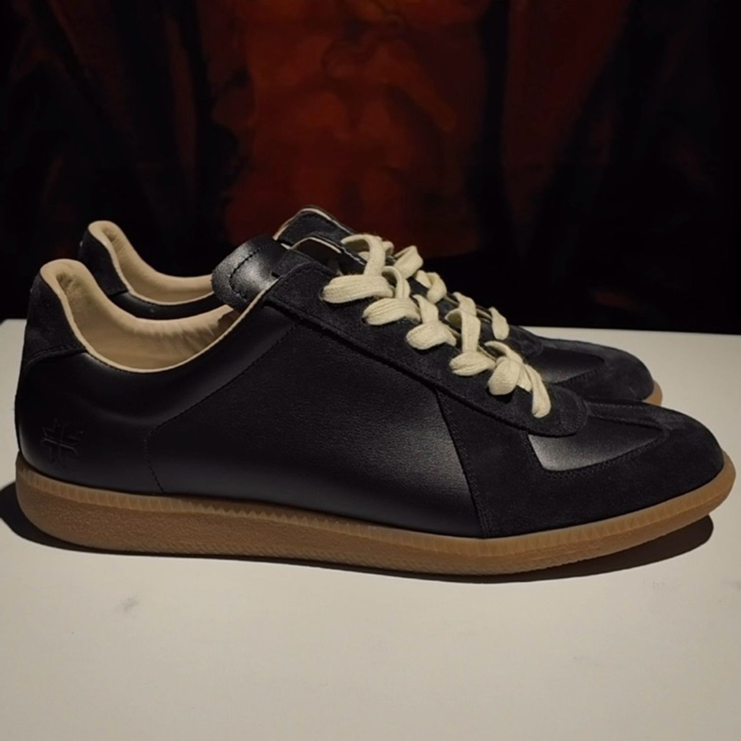 Common Shoes | Nifty Studios