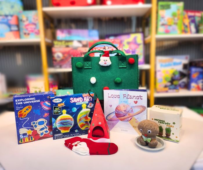 EARTH + SAND багц хүүхдийн бэлэг