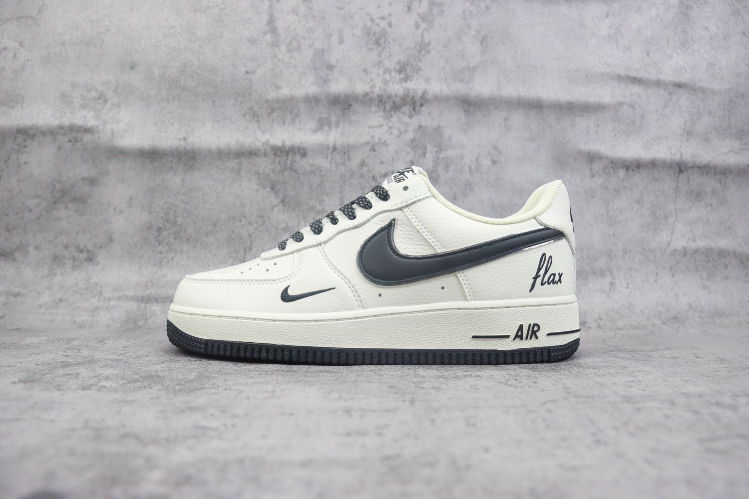 Nike Air Force 1 Low 376