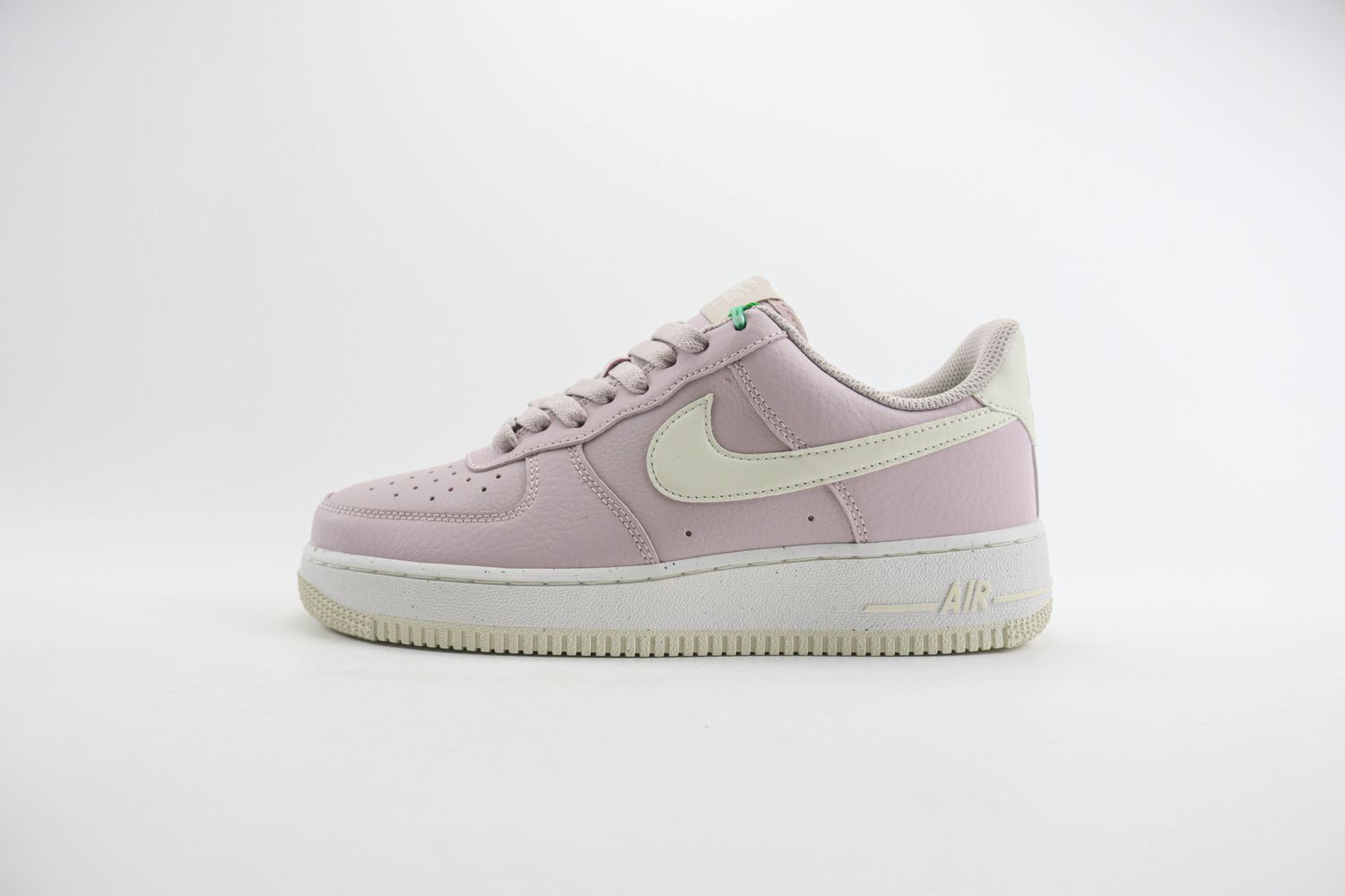 Nike Air Force 1 '07 Low Platinum Violet 