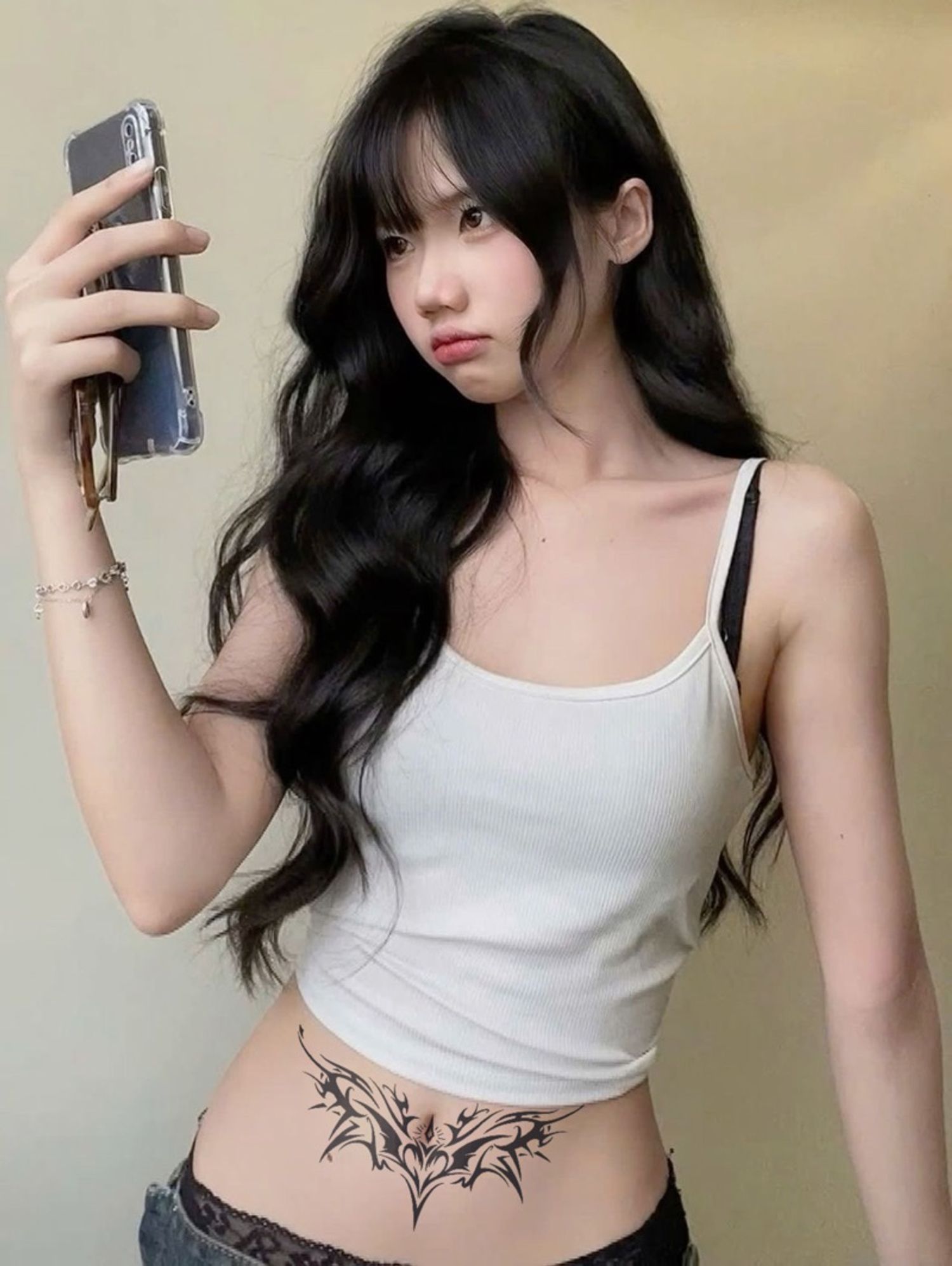 Belly Усан шивээс