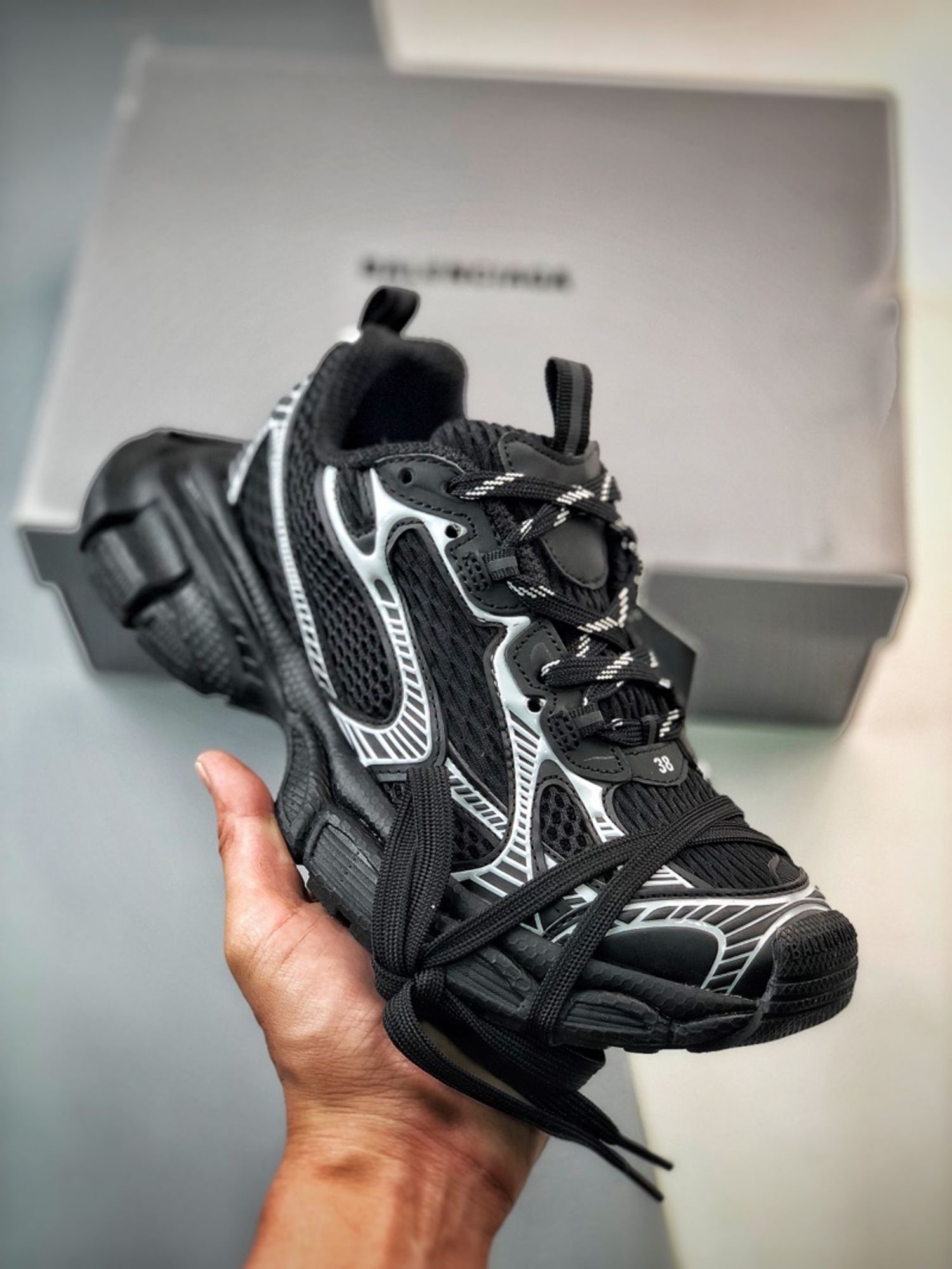 Balenciaga 3XL Sneaker “Black & White”