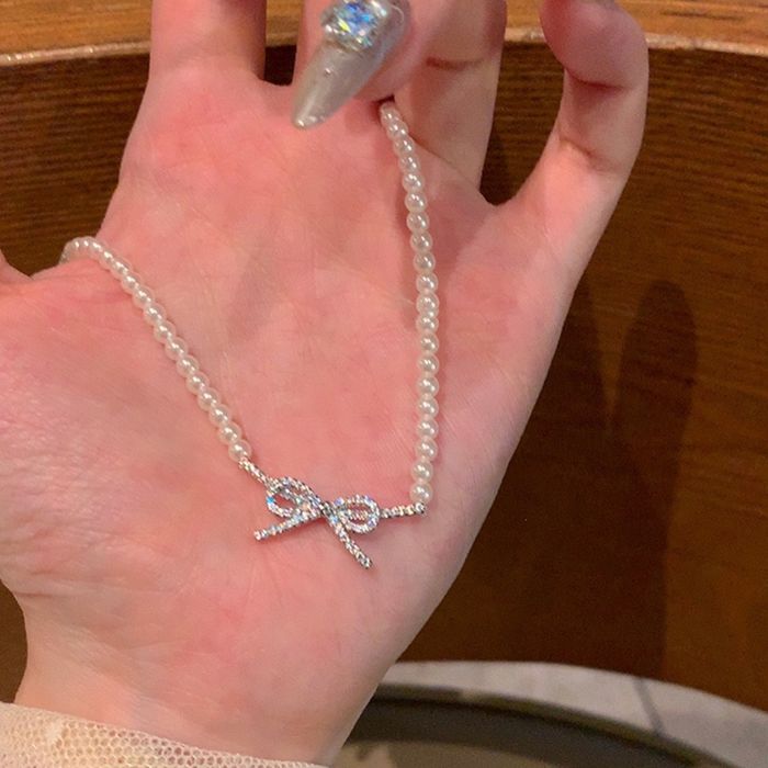 Сувдтай зүүлт 