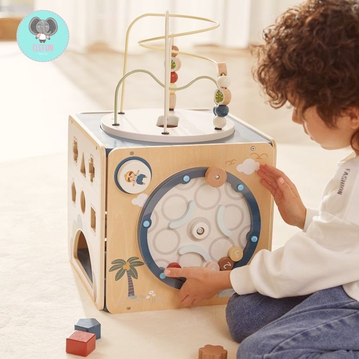 Activity cube (Том)