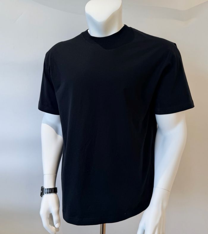 Хагас ханцуйтай цамц (Фудволка ) Хар өнгө