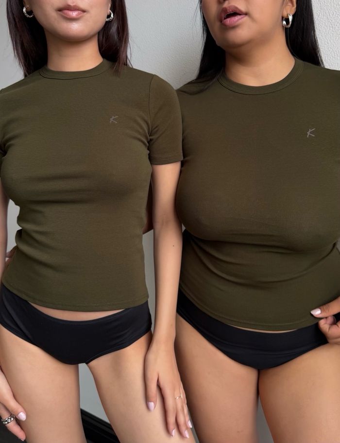 S BASIC TEE 