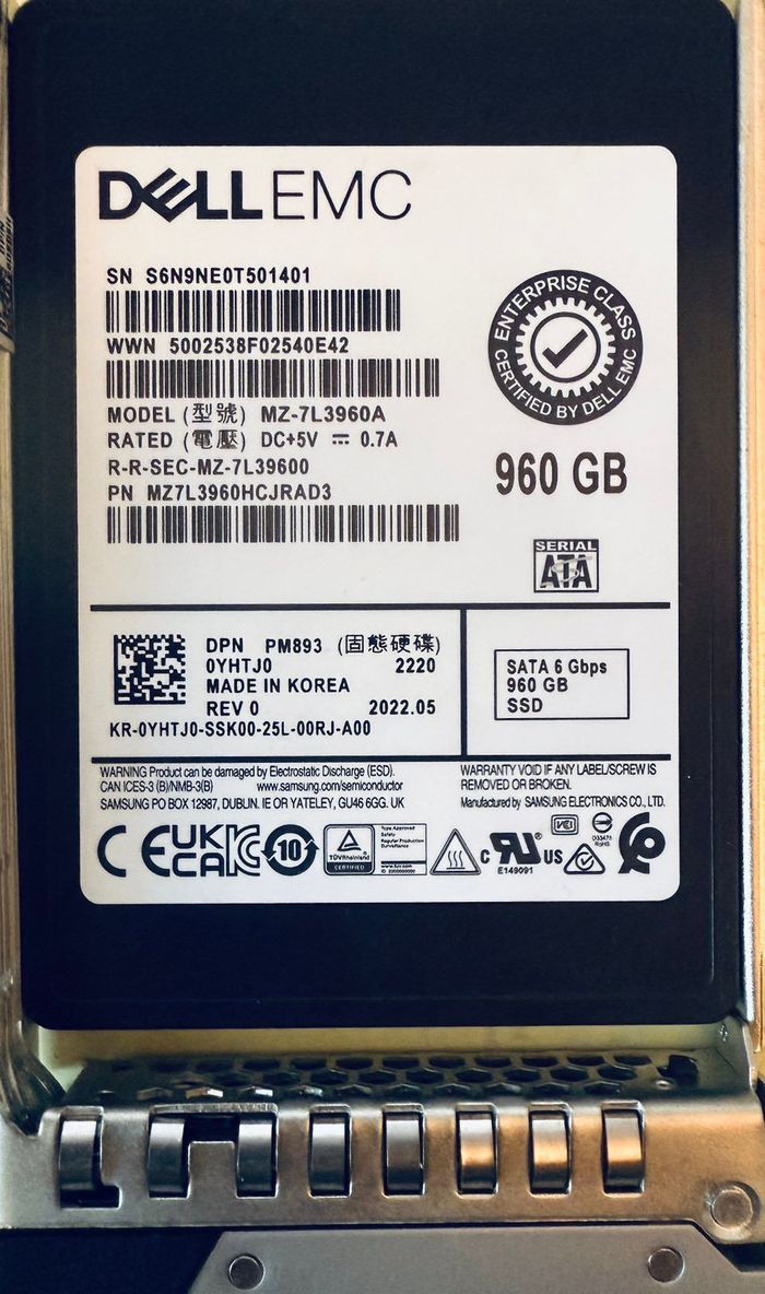 DellEMC 960GB SSD SATA Disk Drive