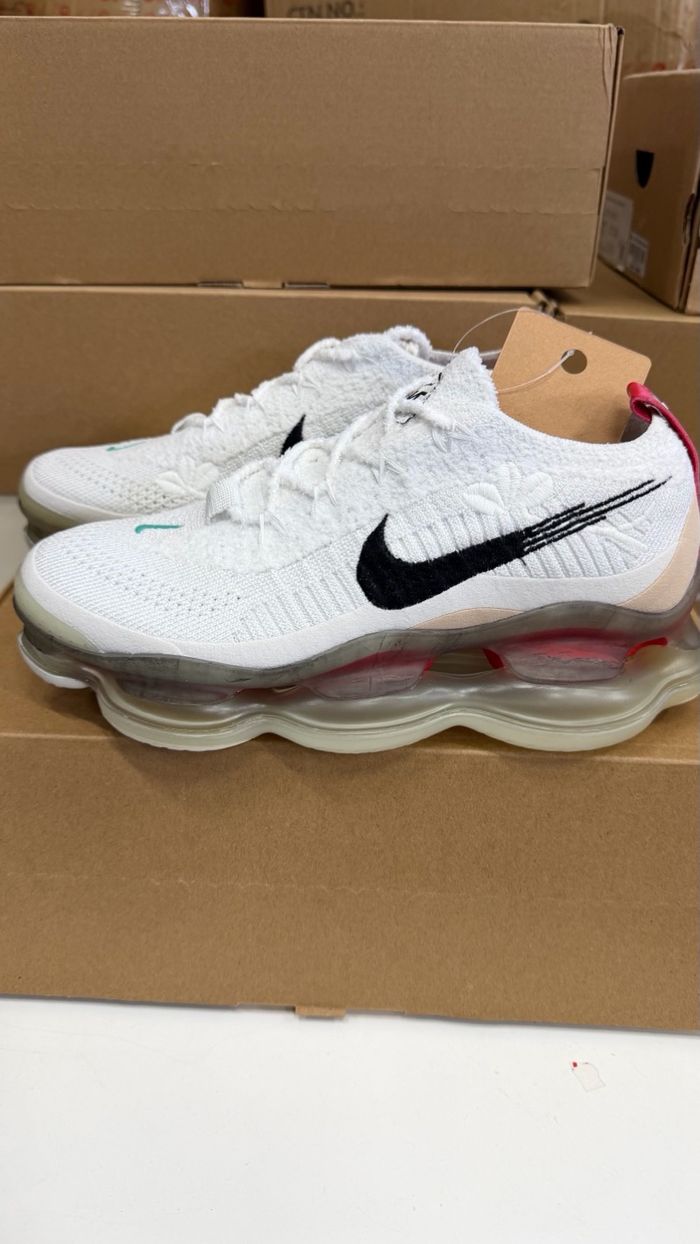 Nike Air Max Scorpion All white/