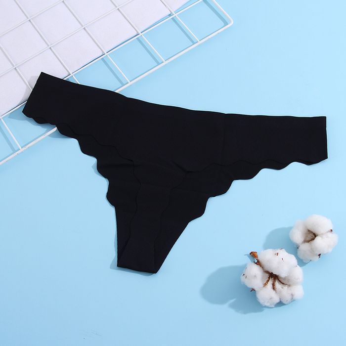 Seamless Comfortable Thong for Ladies(Black)(M)