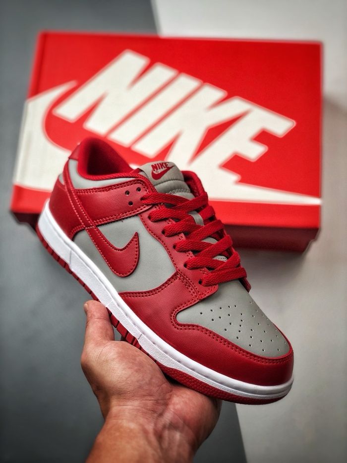 Nike Dunk Low Meduim Grey