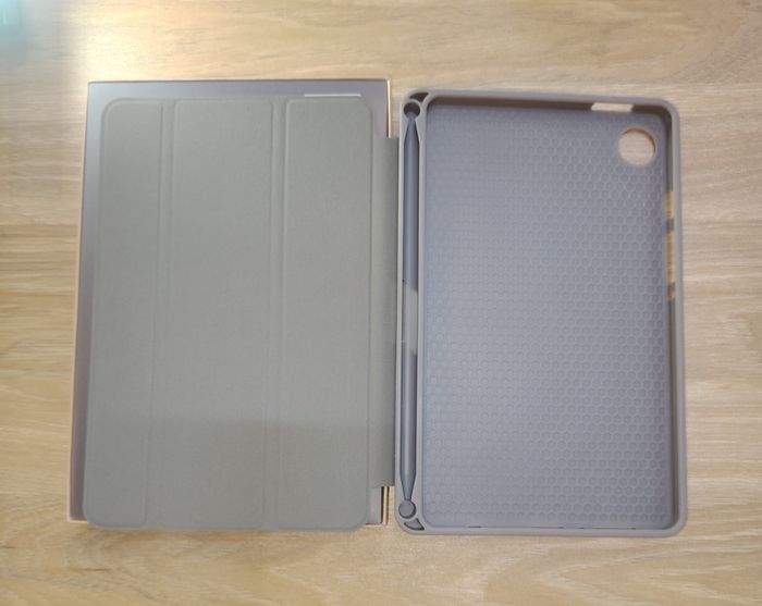 Galaxy Tab A9 (8.7) Кэйс