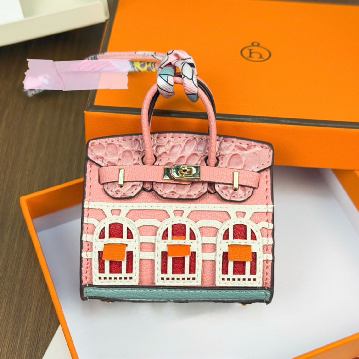 Цүнхний гоёл 