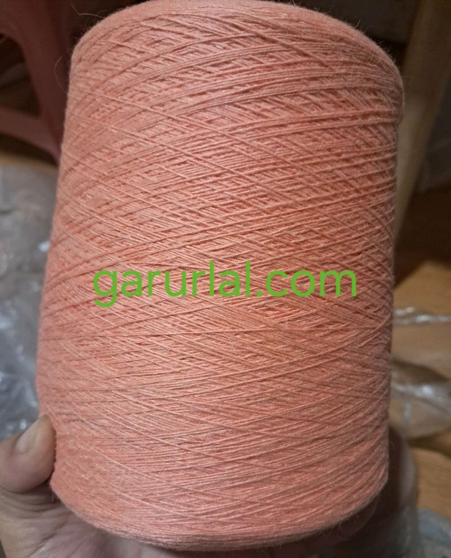 туулайн үстэй утас бор шаргал