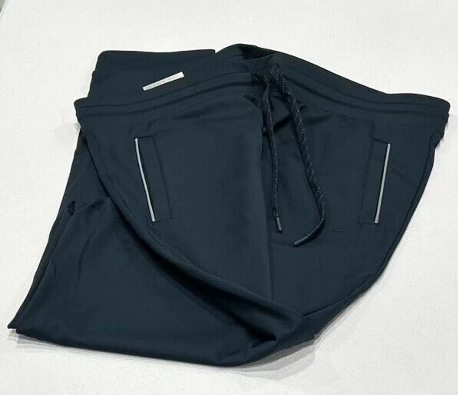 32 DEGREES Heat Men's Performance Tech Shield Jogger Pants, Size L