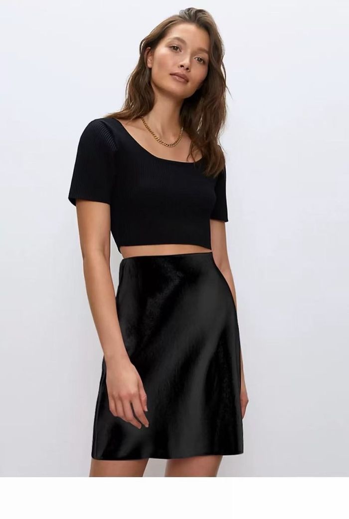 zara silk bogino yubka(nogoon)