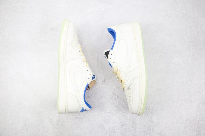 Designer Travis Scott x Fragment x Air Jordan 1 Low 08