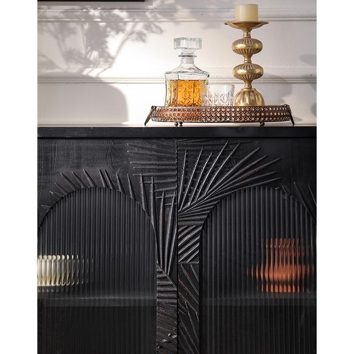 Захиалгын шүүгээ