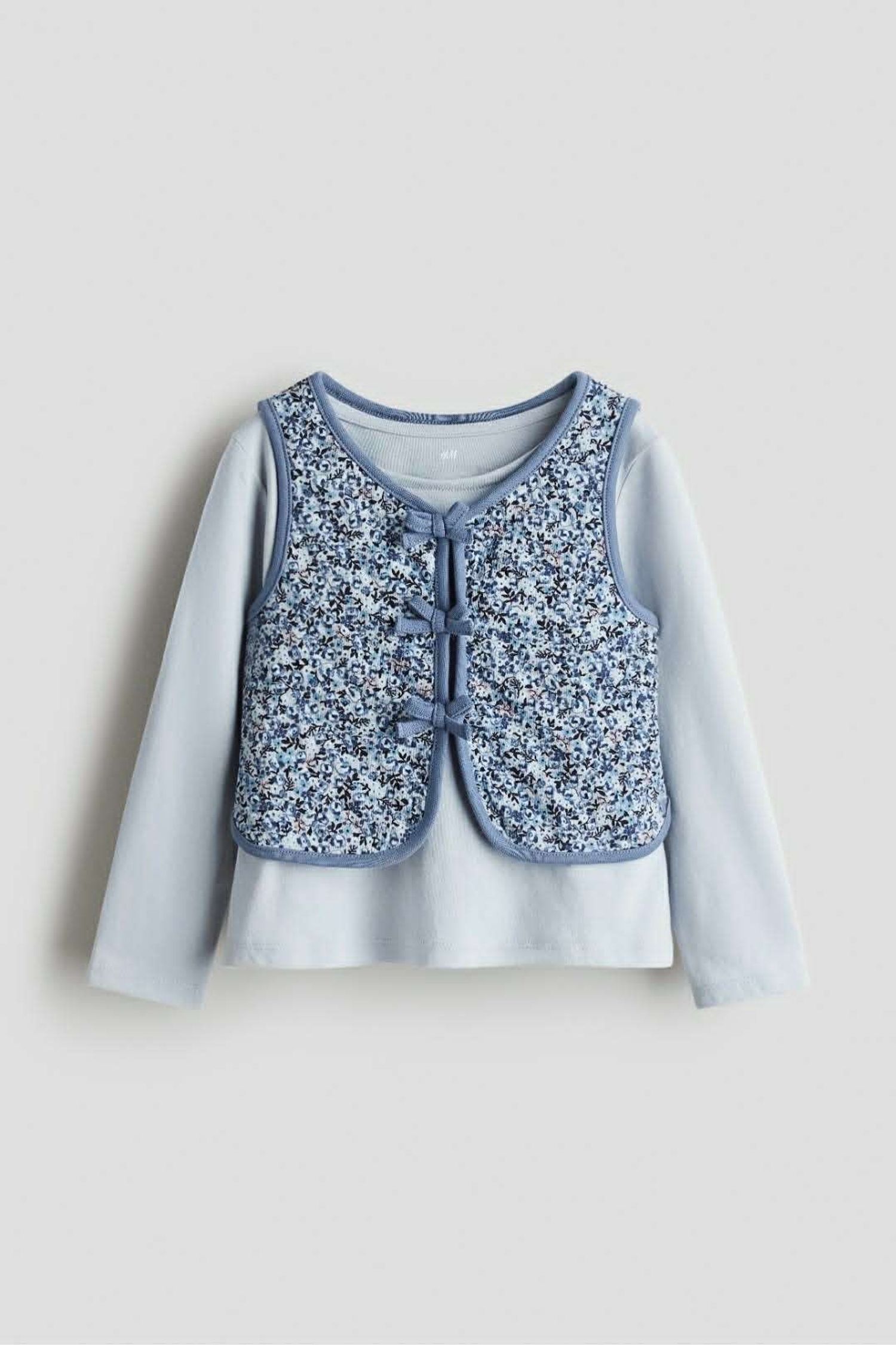 H&M хантаазтай хослол 