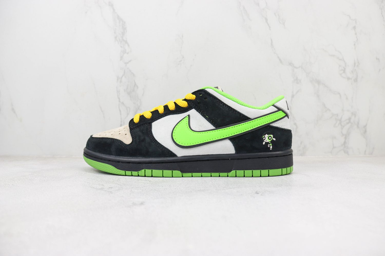 The Powerpuff Girls x Nike SB Dunk Low Green Yellow Black White 