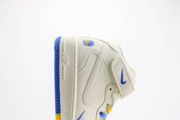 Nike Air Force 1 Mid x NBA