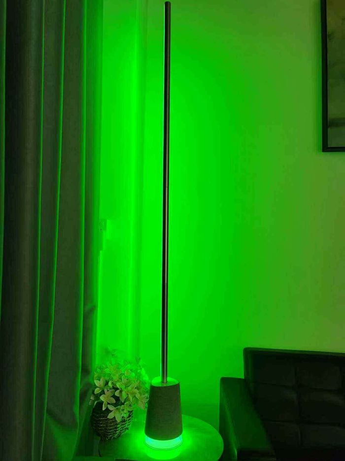 Dream Color Floor Light 2