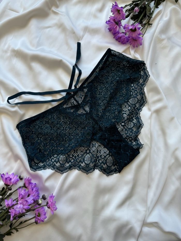 Lace 003